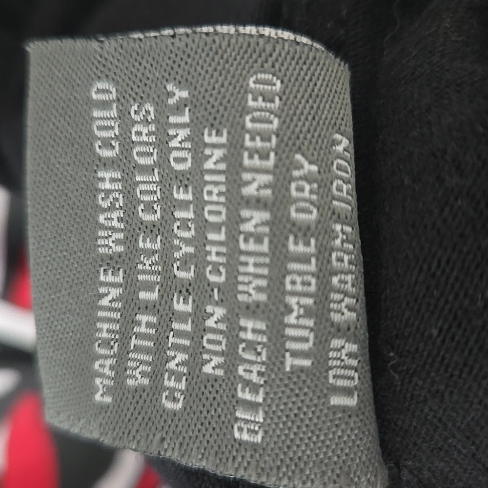 R.S. 1NE Black Graphic T-Shirt with Bull Design - Picture 6 of 12